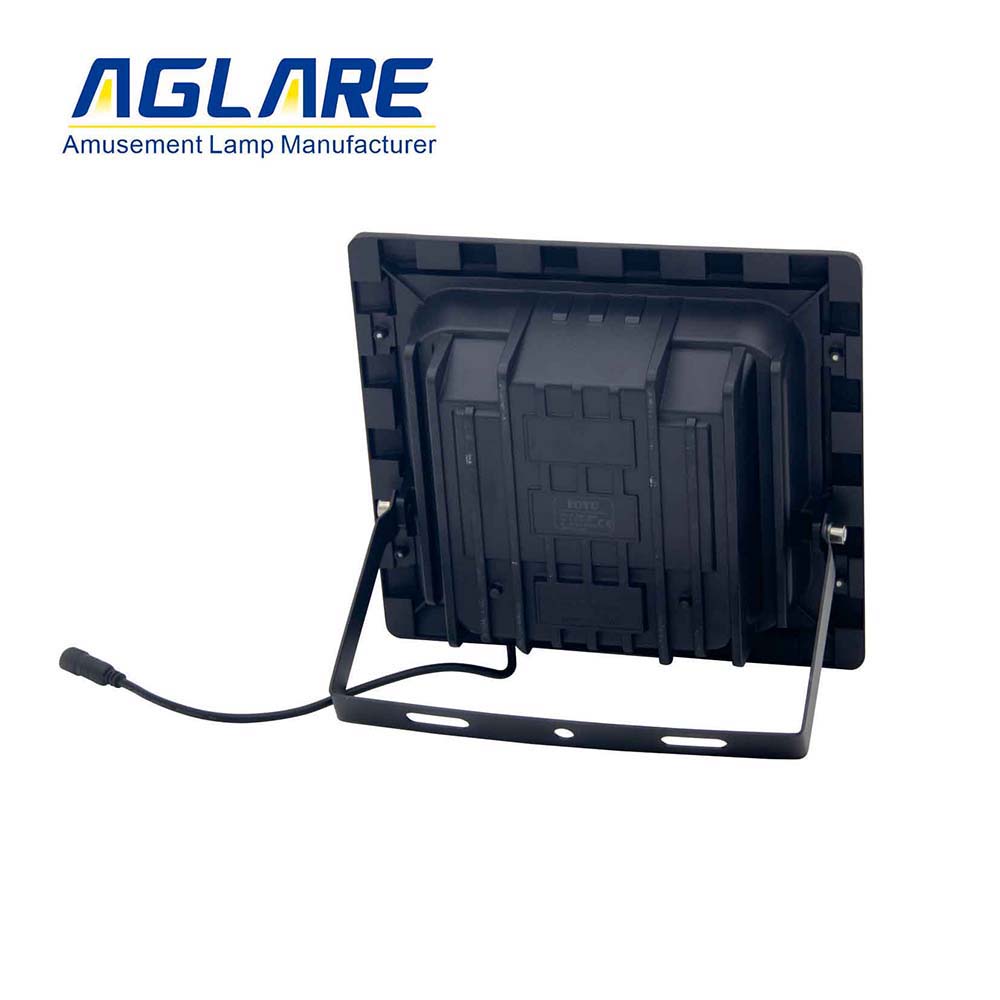 太阳能投光灯价钱