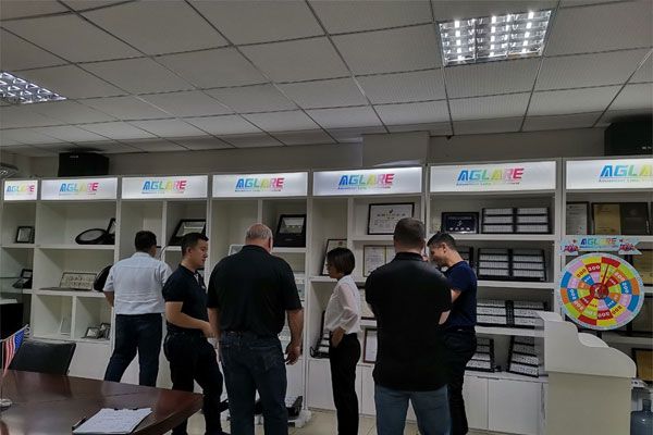 接待抖圈美国客户来造访我们！